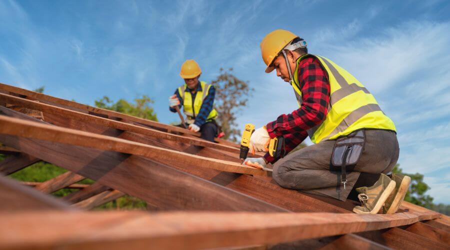 Professional gutter cleaning in Sublette, KS